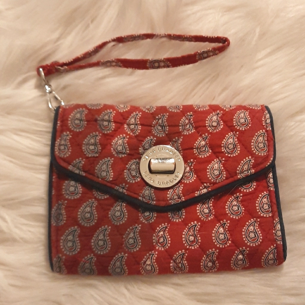 Clutch wallet